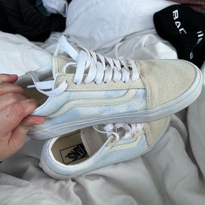 Cloud vans oldskool